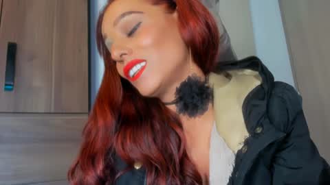 laura online show from 12/28/24, 06:28