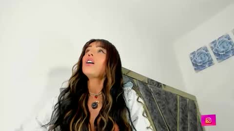 laura online show from 02/27/26, 03:39