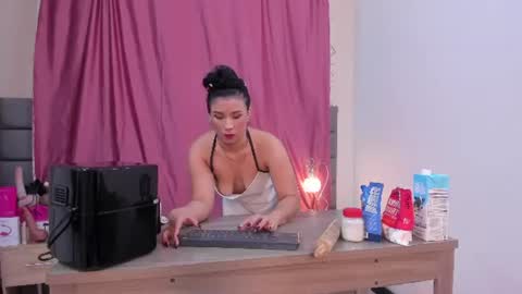      online show from 07/28/26, 11:17