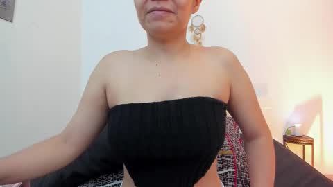 Snapshot of sofia_walke chatting on 10/23/25, 09:24 Sofia walke online show from 10/23/25, 09:24