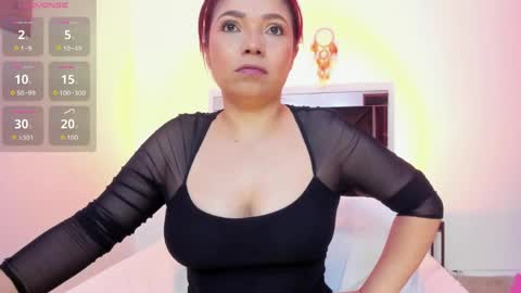 Snapshot of sofia_walke chatting on 04/26/26, 12:08 Sofia walke online show from 04/26/26, 12:08