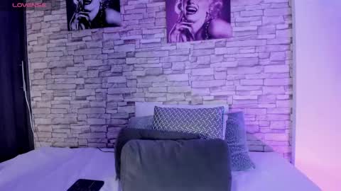 sofiaalarson online show from 03/15/26, 03:23