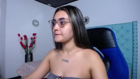 Sofia online show from 04/04/26, 12:13