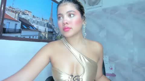 sofiacastillo01 online show from 05/29/26, 01:31