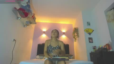Snapshot of sofiaclaus_19 chatting on 06/08/26, 04:35 Sofia online show from 06/08/26, 04:35