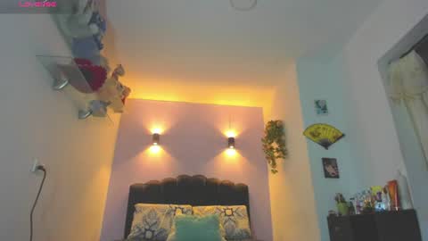 Snapshot of sofiaclaus_19 chatting on 07/05/26, 04:19 Sofia online show from 07/05/26, 04:19