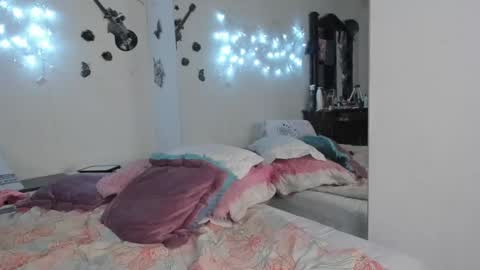 Snapshot of sofiacruz16 chatting on 01/23/25, 11:15 sofiacruz16 online show from 01/23/25, 11:15