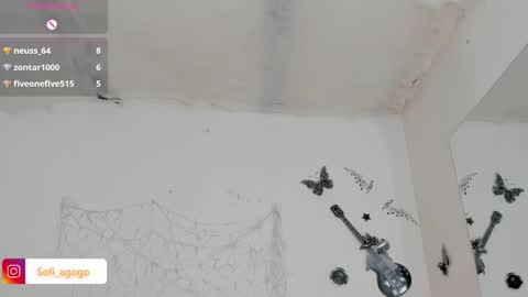 Snapshot of sofiacruz16 chatting on 03/08/25, 10:11 sofiacruz16 online show from 03/08/25, 10:11