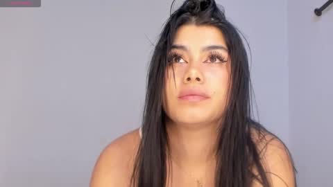 Snapshot of sofiagoez_ chatting on 10/06/25, 11:46 Sofi online show from 10/06/25, 11:46