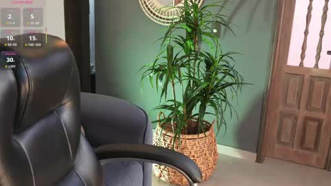 Sofia Reyes online show from 04/18/26, 07:40