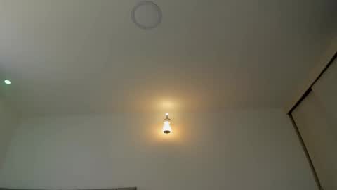 SOFIA independent model  online show from 01/16/25, 05:23