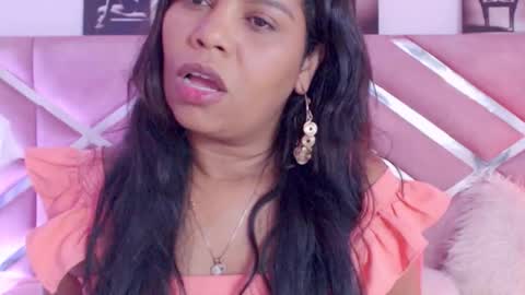 Sofia online show from 12/21/25, 12:51