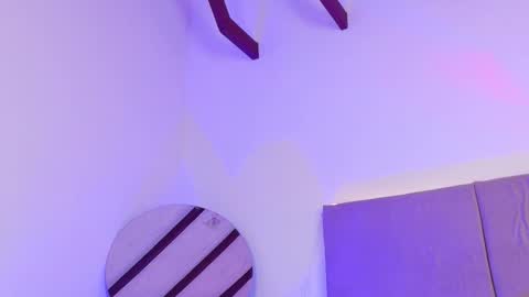 SOFIA online show from 03/06/26, 04:47