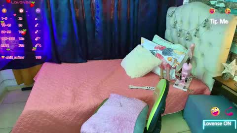 Sofia online show from 02/13/26, 09:00