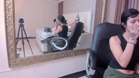 sofiathoompson online show from 06/28/26, 09:21