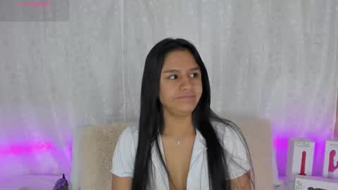 Danna Sofia online show from 01/14/25, 08:04