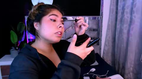 SOFIA online show from 04/22/26, 01:01