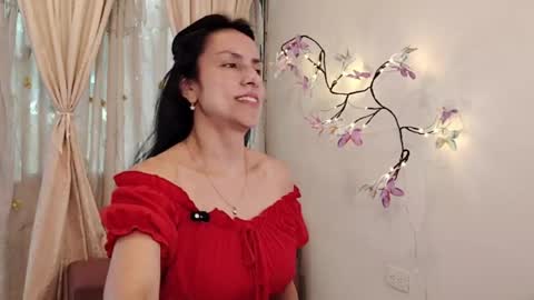 Sofi Bella online show from 05/23/26, 07:07