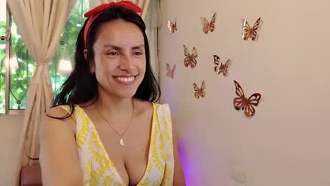 Snapshot of sofibelladelavega chatting on 06/23/26, 07:12 Sofi Bella online show from 06/23/26, 07:12