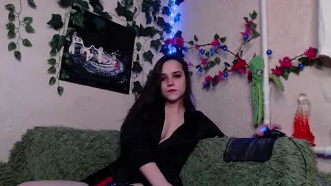 Snapshot of sofiberg chatting on 01/23/25, 11:05 SofiBerg online show from 01/23/25, 11:05