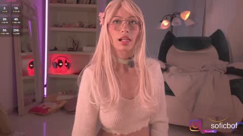 Sofi  online show from 09/19/25, 09:48