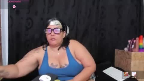 Vicky  online show from 07/02/26, 11:05