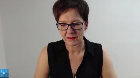 Sofie Velvet online show from 10/26/25, 03:18