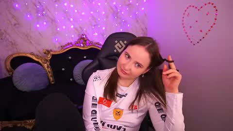 Sofie online show from 03/11/26, 01:44