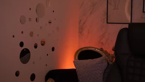 Sofie online show from 04/10/26, 04:50