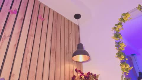 Sofie online show from 11/12/25, 02:39