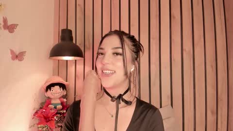 Sofie online show from 01/13/26, 05:51