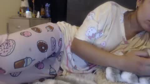 Snapshot of sofigarcia17 chatting on 05/24/26, 02:16 sofi online show from 05/24/26, 02:16