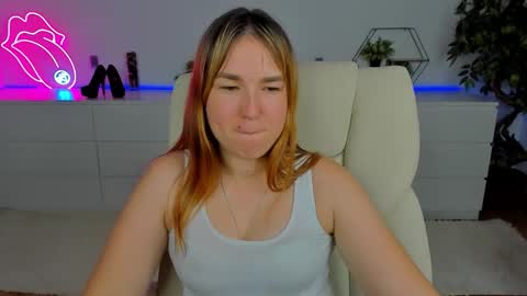 sofii_darling online show from 11/21/25, 06:39