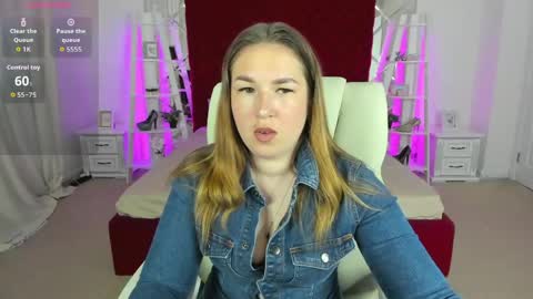 Snapshot of sofii_darling chatting on 06/01/26, 04:41 sofii_darling online show from 06/01/26, 04:41