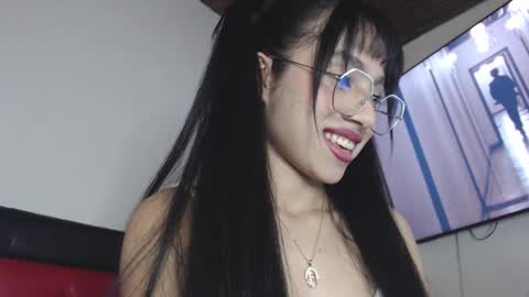Mia online show from 10/14/25, 02:51