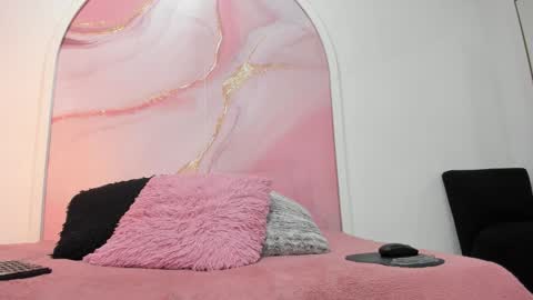 Sofii Lopezz online show from 11/30/25, 11:25