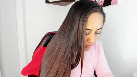 sofiia rodriguez online show from 10/18/25, 12:17