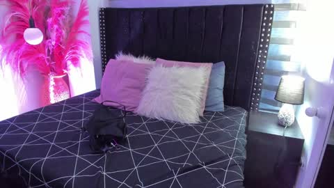 Sofia online show from 03/11/25, 09:56