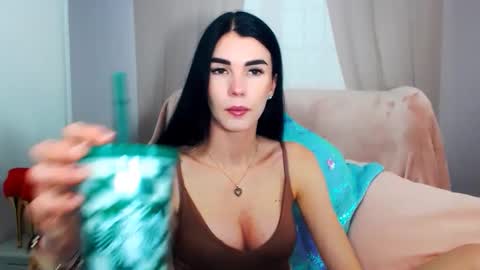 sofiiadream online show from 11/17/25, 03:18