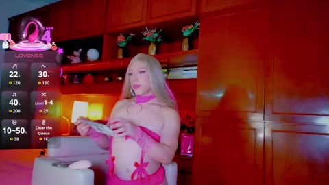 Snapshot of sofiiboniita_ chatting on 03/06/25, 03:46 Sofa bonita  online show from 03/06/25, 03:46