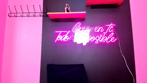 sofiifox online show from 03/06/25, 08:27