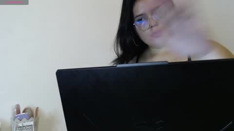 Snapshot of sofimabelnasty19 chatting on 01/31/25, 02:48 sofi online show from 01/31/25, 02:48