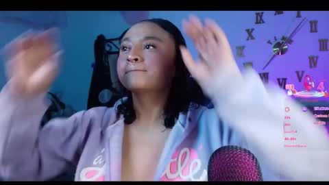 Demi Sofia online show from 12/21/25, 12:45