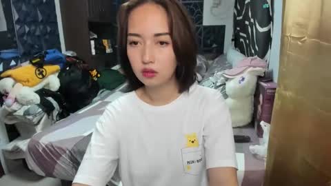 Snapshot of soft_angel8 chatting on 10/07/25, 04:42 Angel online show from 10/07/25, 04:42