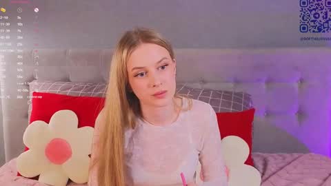 Snapshot of soft_babe chatting on 05/09/26, 09:09 Milisa online show from 05/09/26, 09:09