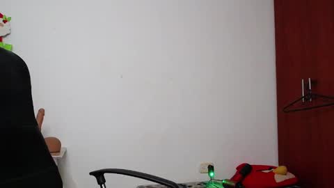 Camila M online show from 12/22/24, 04:59