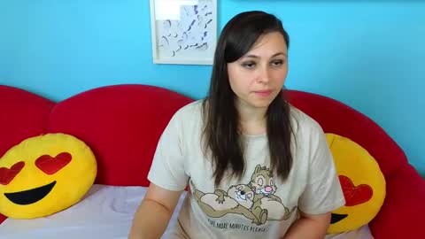 Lilly online show from 11/17/25, 06:08