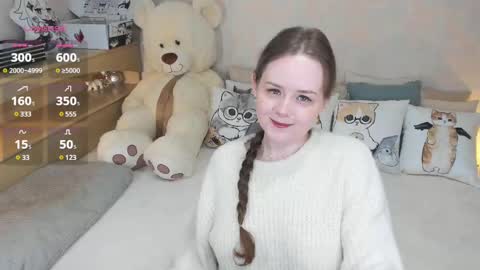 Snapshot of soft_purr_kitty chatting on 02/25/25, 07:47 Mia online show from 02/25/25, 07:47