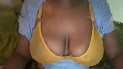 Jade online show from 04/21/26, 07:39