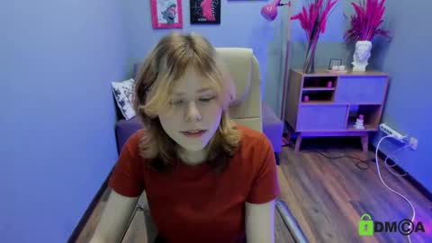 softflame online show from 11/23/25, 10:48